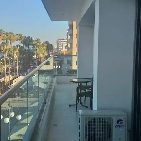 Apartamento Horizon Luxury At Finikoudes Beach 302