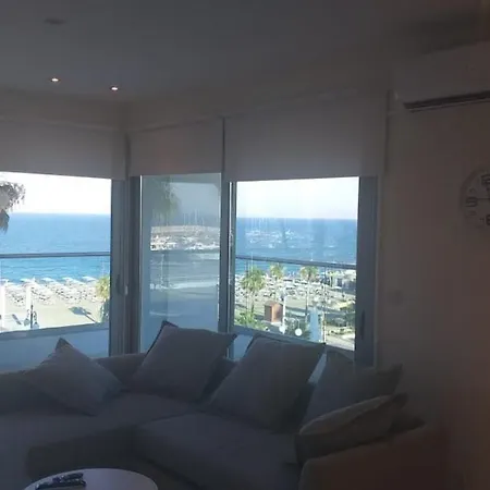 Apartamento Horizon Luxury At Finikoudes Beach 302 Larnaca