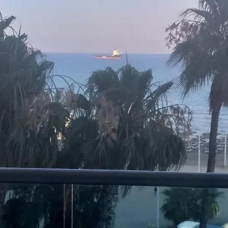 Horizon Luxury At Finikoudes Beach 302 Apartamento Larnaca
