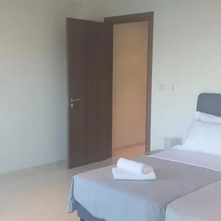 Apartamento Horizon Luxury At Finikoudes Beach 302 *
